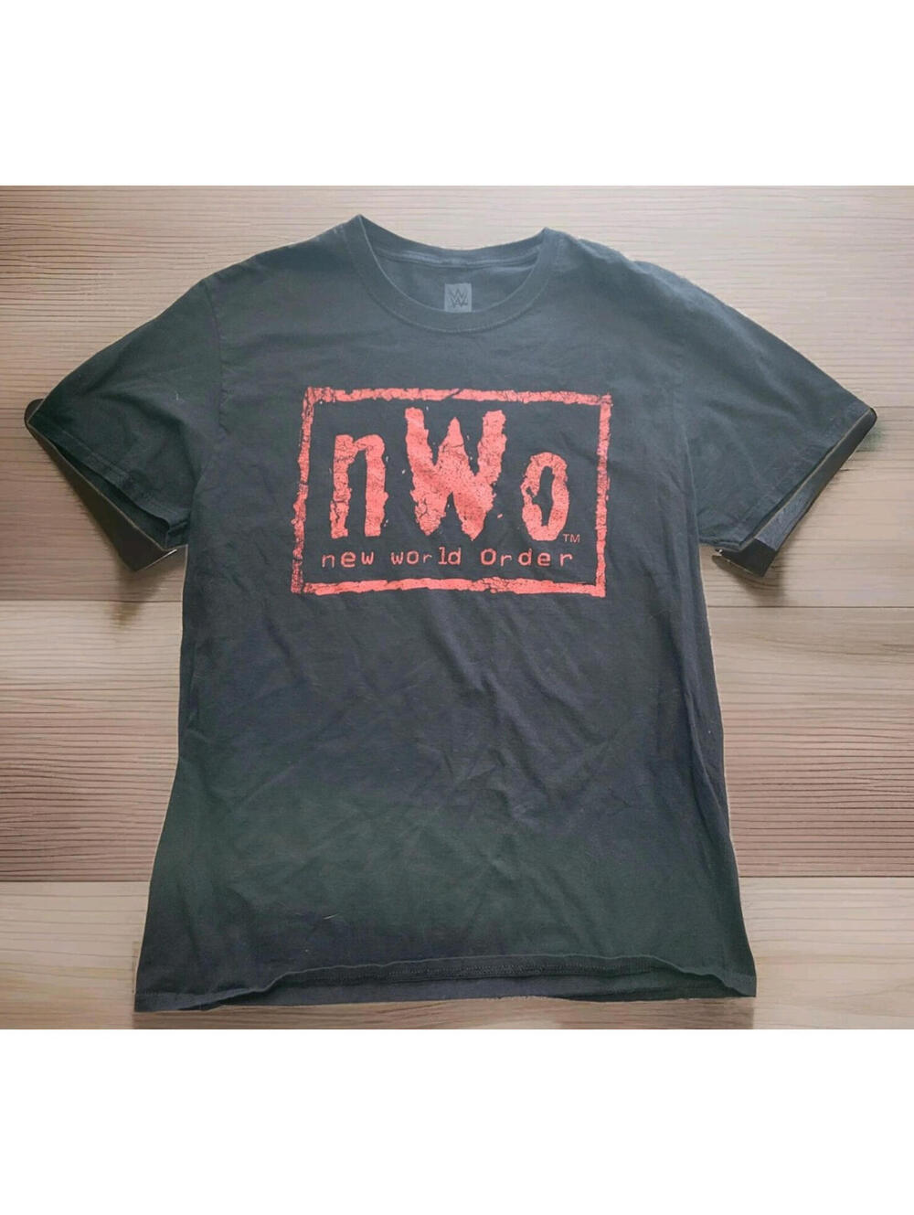 WWE  'NWO' T shirt Size Large (059)